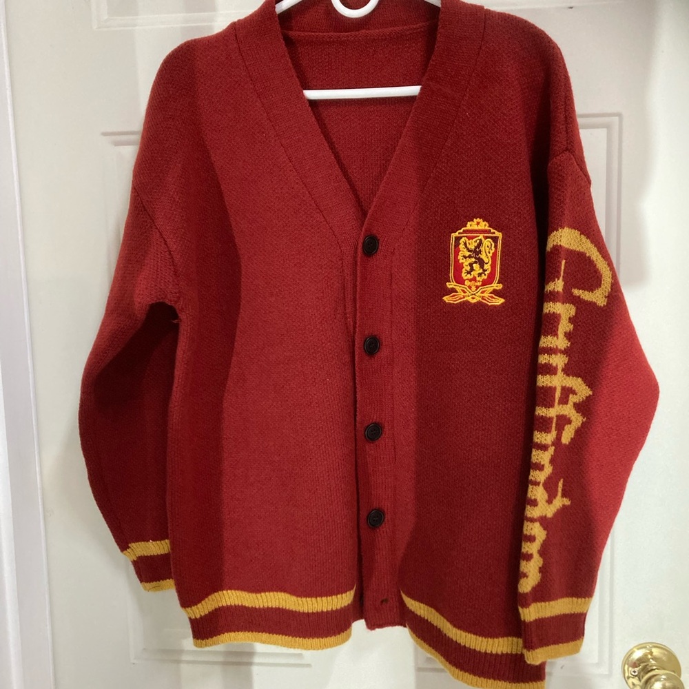 ROMWE Red and Gold V-Neck Cardigan Sweater